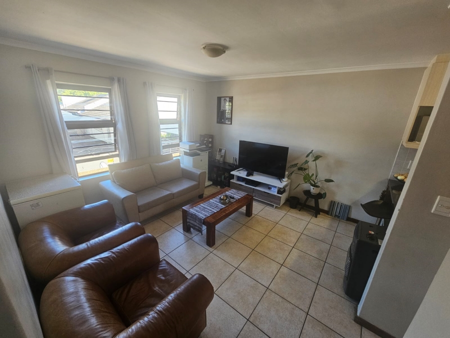 2 Bedroom Property for Sale in Durbanville Western Cape